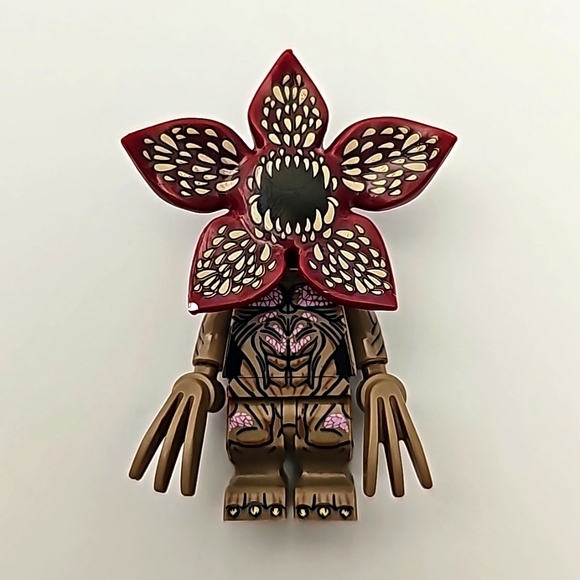 Lot of 8 Stranger Things Lego Compatible Minifigures Minifigs - Picture 8 of 13